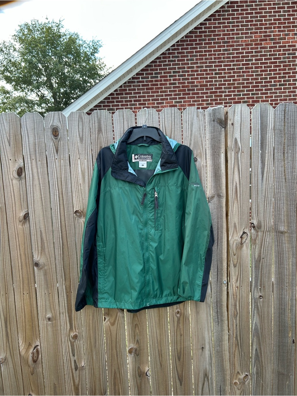 Columbia Men's Forest Green and Black Rain Shell Jacket